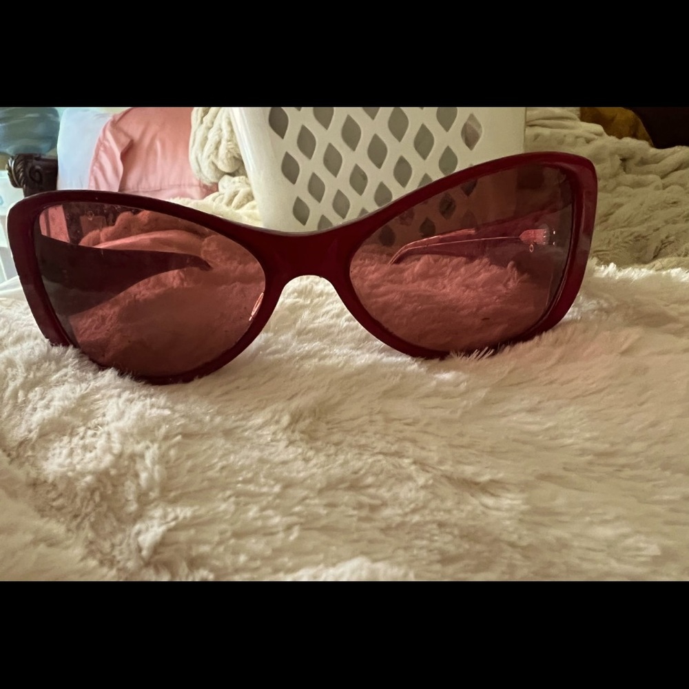 Judith Leiber sunglasses pristine